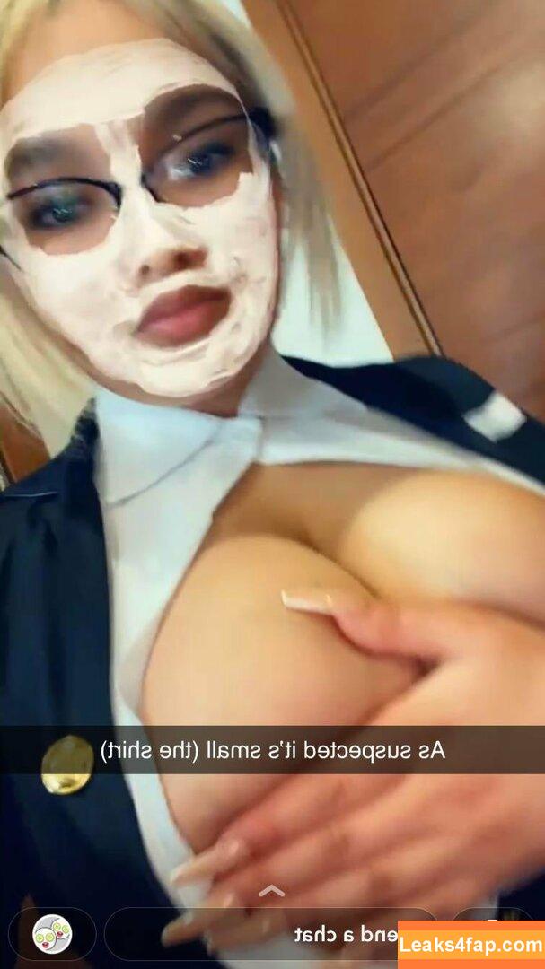 Karina Grinberryall / karina_.1 / leatherbykarina leaked photo photo #0007