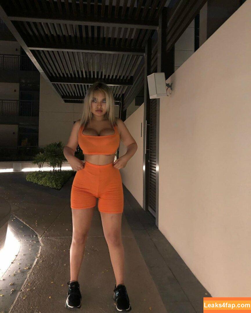 Karina Grinberryall / karina_.1 / leatherbykarina leaked photo photo #0052