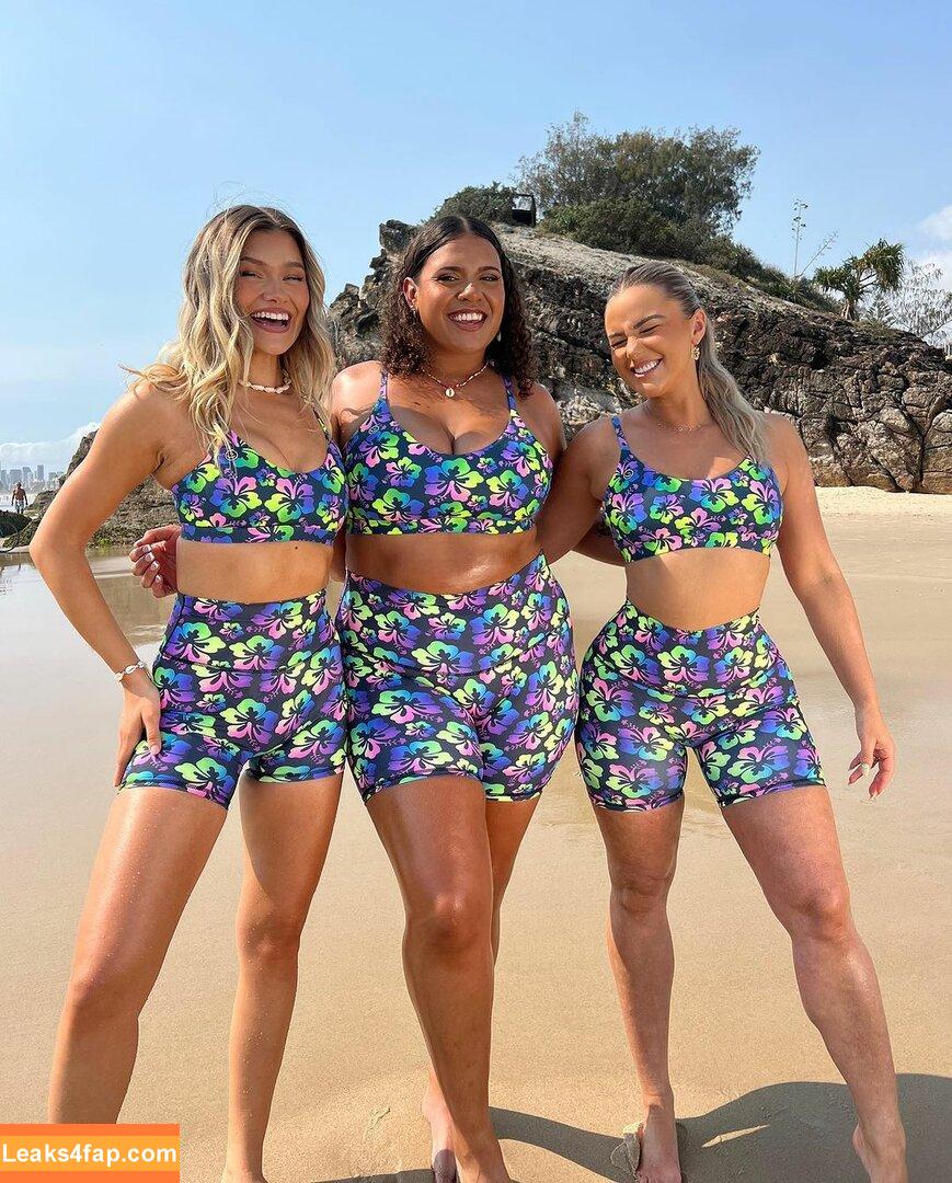 Karina Irby / karinairby слитое фото фото #0255