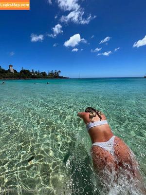 Karina Irby photo #0022