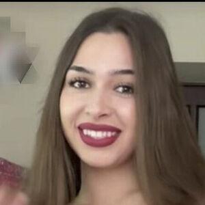 Karina Mural photo #0002