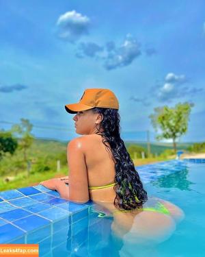 Karina Rodrigues photo #0014