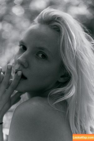 Karina Vasilishin фото #0011