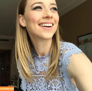 Karine Vanasse photo #0028