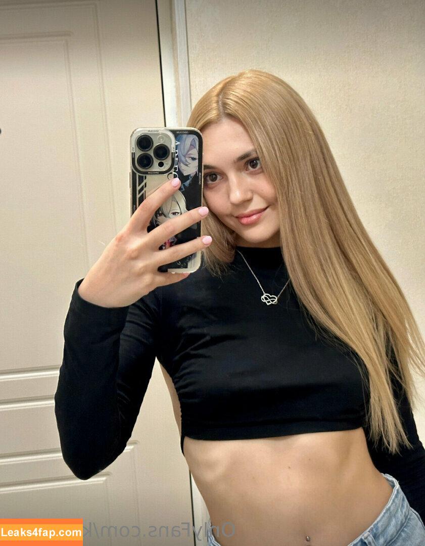 karisha.x / karnex.x leaked photo photo #0143