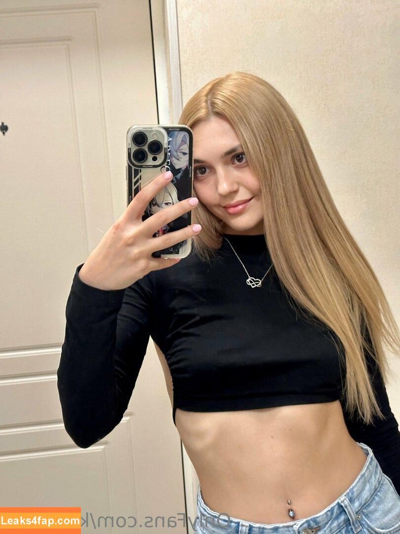 karisha.x / karnex.x leaked photo photo #0161