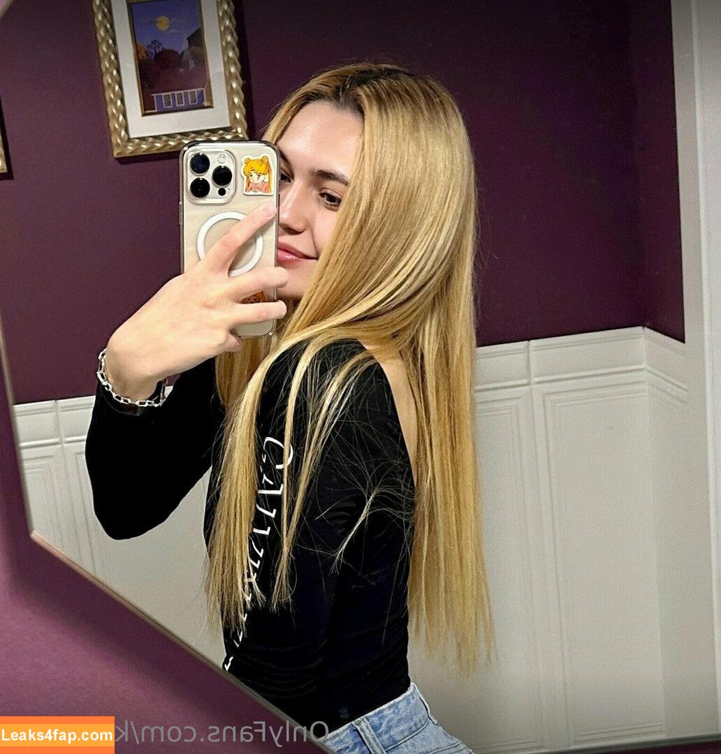 karisha.x / karnex.x leaked photo photo #0173