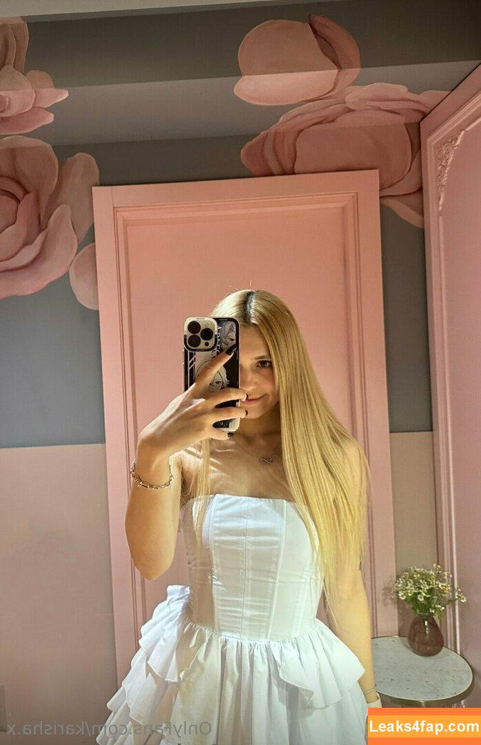 karisha.x / karnex.x leaked photo photo #0245