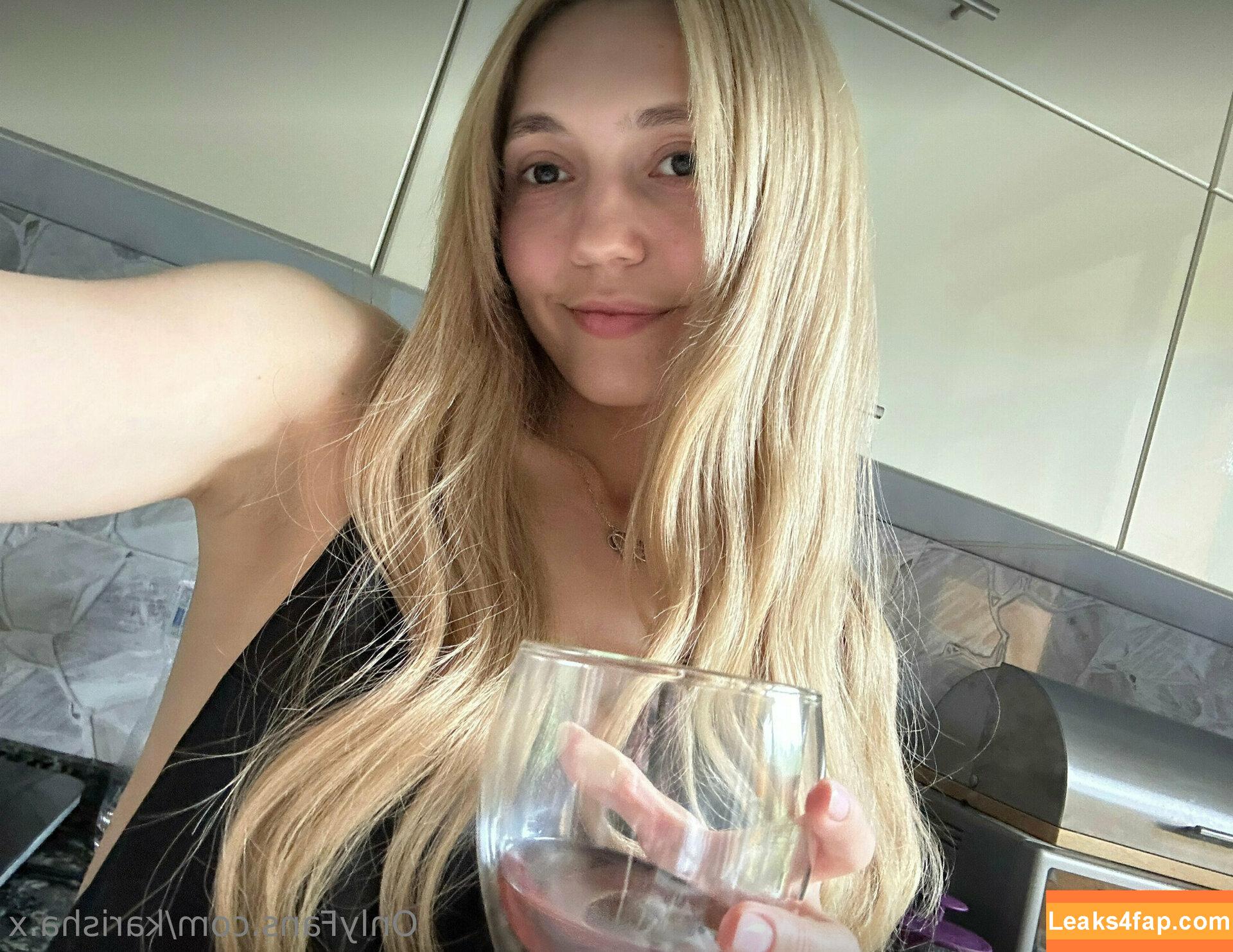 karisha.x / karnex.x leaked photo photo #0262