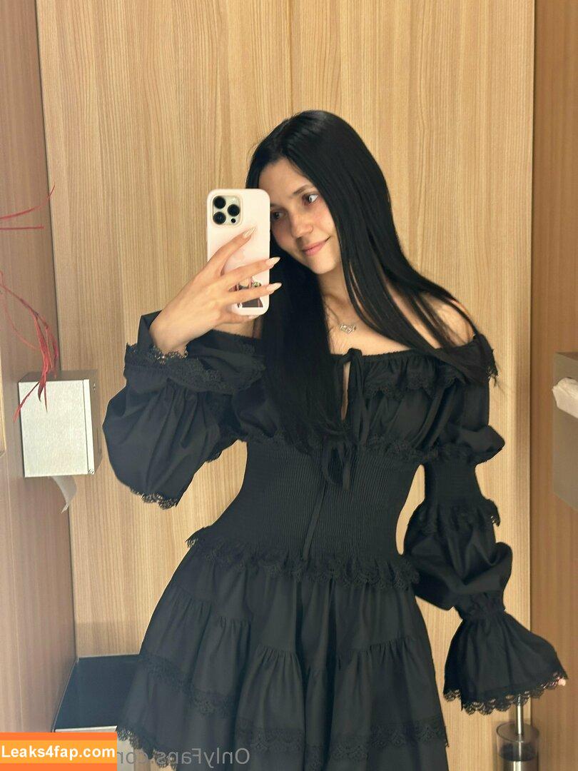karisha.x / karnex.x leaked photo photo #0275