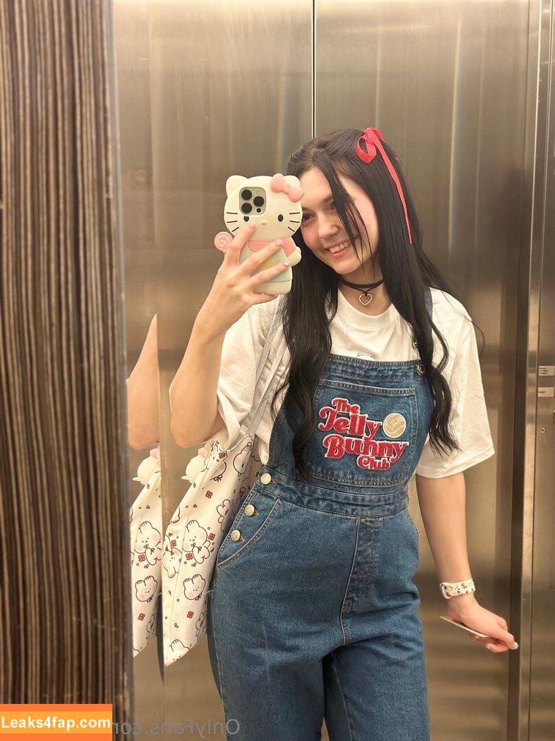 karisha.x / karisa.x leaked photo photo #0460