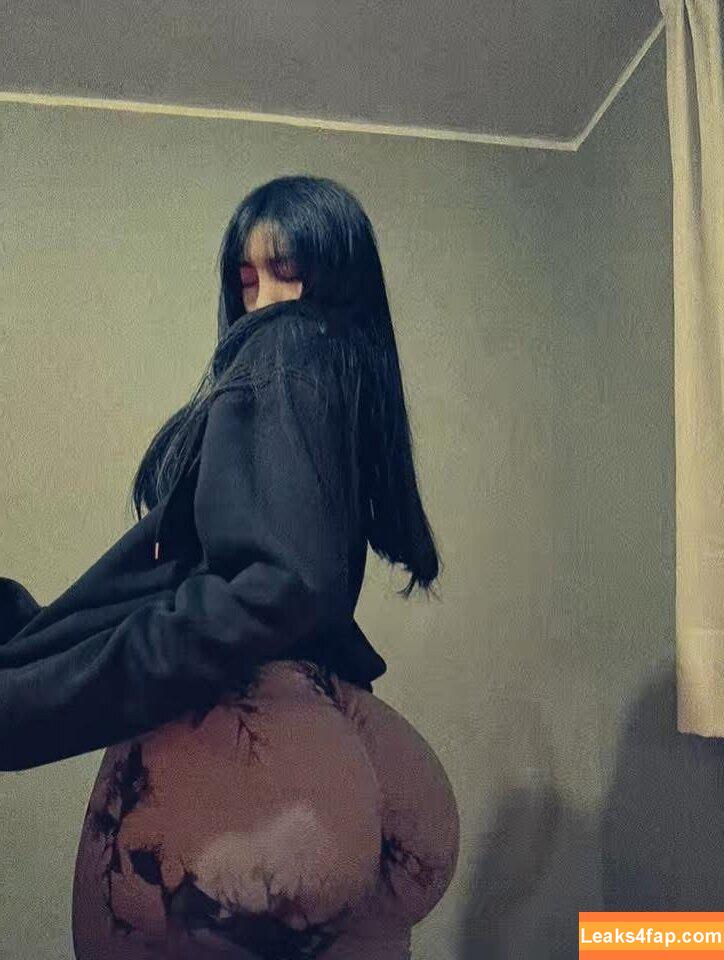 Karla Reds / karla_reds / thisjefa_ leaked photo photo #0020