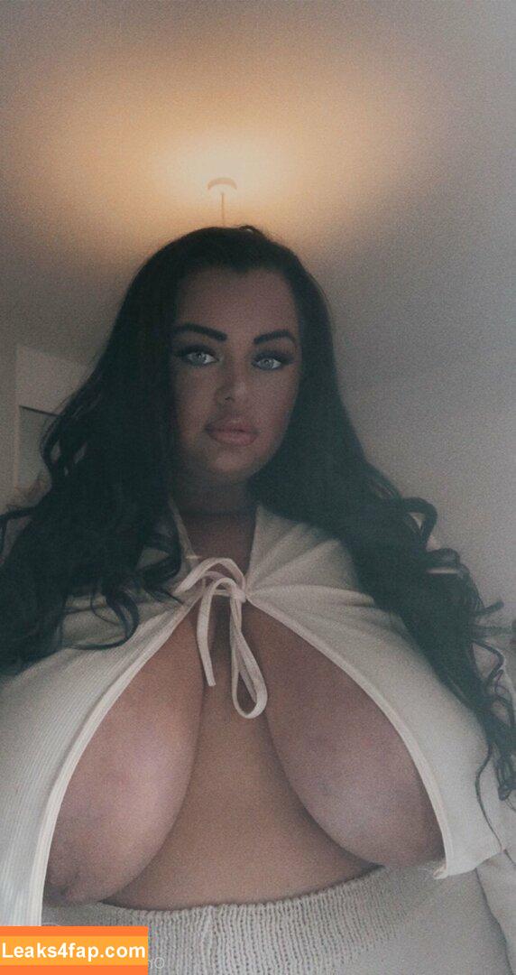 Karla / Curvy_kb / curvykb / kbbackup_xx leaked photo photo #0009