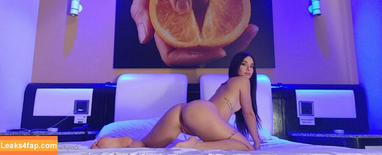 karlabellucci / officialcarlabellucci leaked photo photo #0022