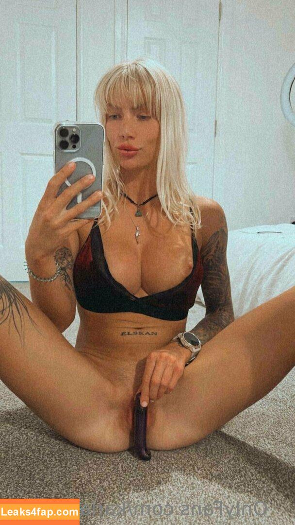 karlabellucci / officialcarlabellucci leaked photo photo #0178