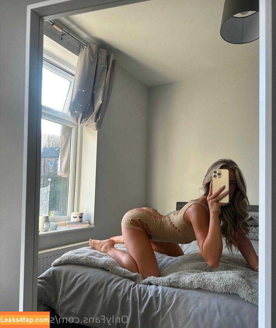 karlagrey / karlagray leaked photo photo #0024