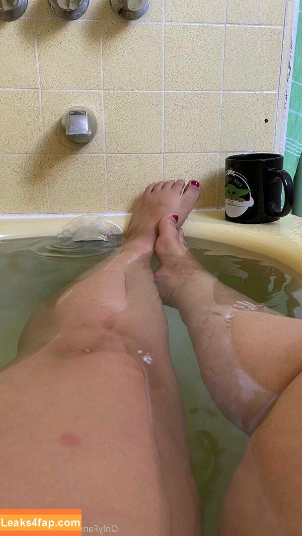karlaxxxlane /  leaked photo photo #0013