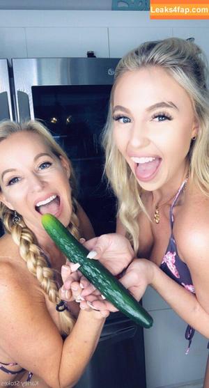 karleystokes photo #0047