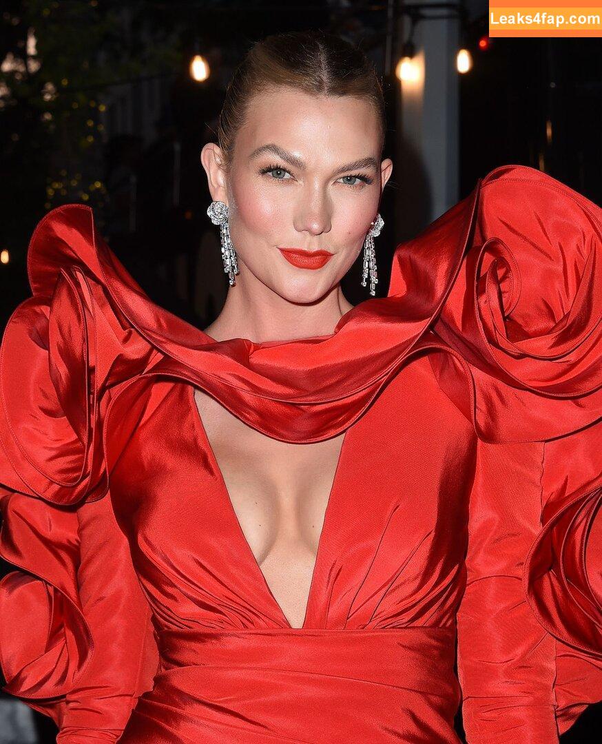 Karlie Kloss / karliekloss leaked photo photo #0370