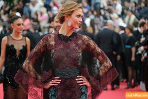Karlie Kloss photo #0024