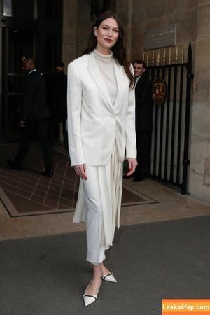 Karlie Kloss photo #0043
