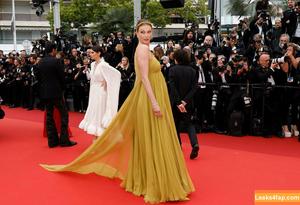 Karlie Kloss photo #0084
