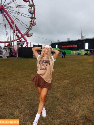 Karmen Petrovic photo #0288