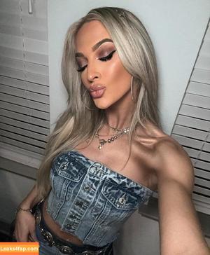 Karmen Petrovic photo #0296