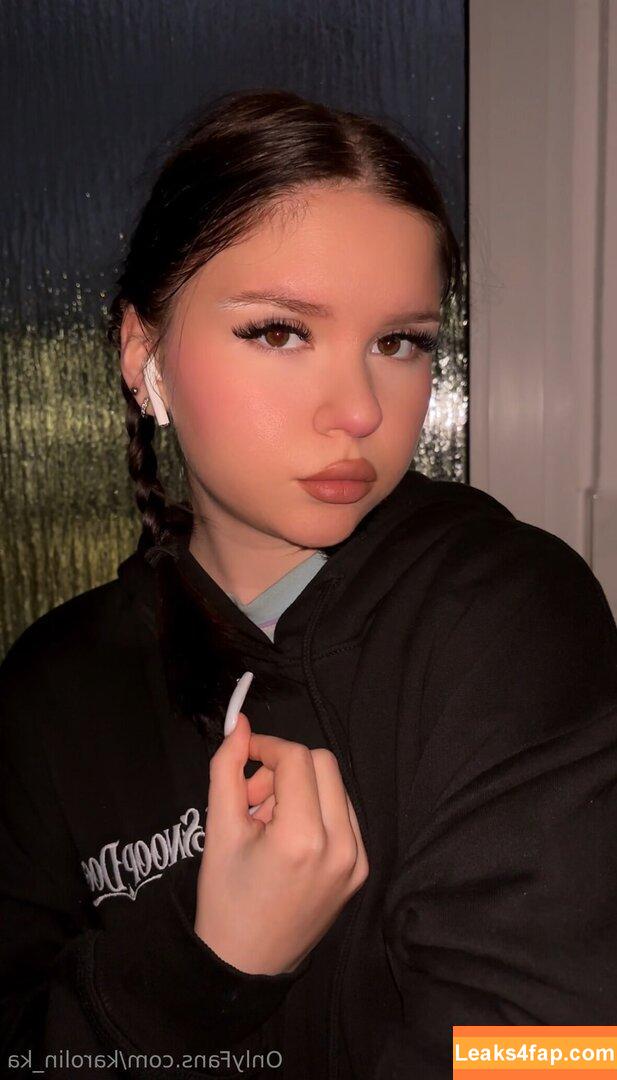 karolin_ka / karolina__megger leaked photo photo #0235