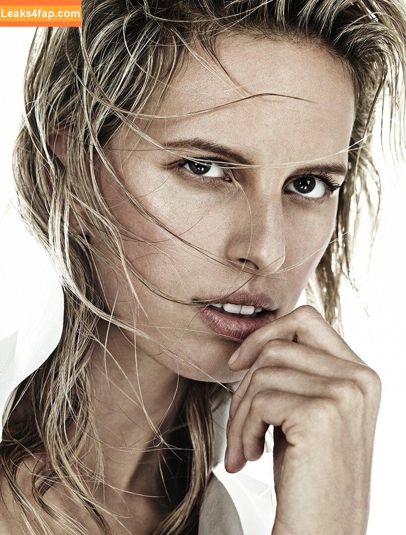 Karolína Kurková / karolinakurkova leaked photo photo #0196