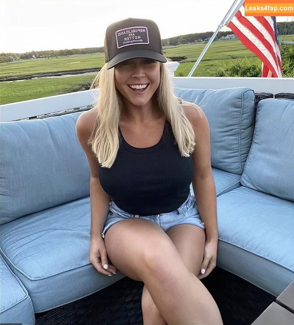 Karoline Claire Leavitt / karolineleavitt leaked photo photo #0023