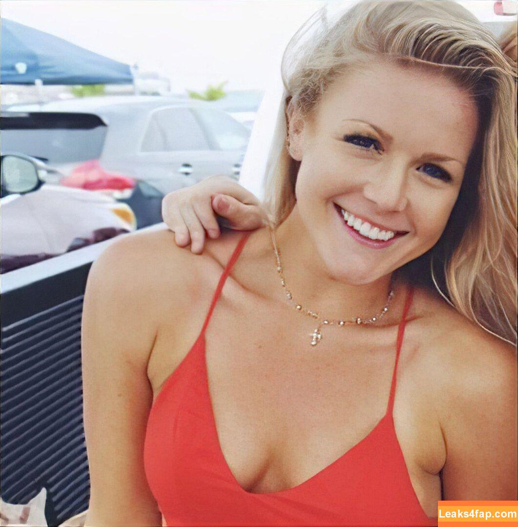 Karoline Claire Leavitt / karolineleavitt leaked photo photo #0032