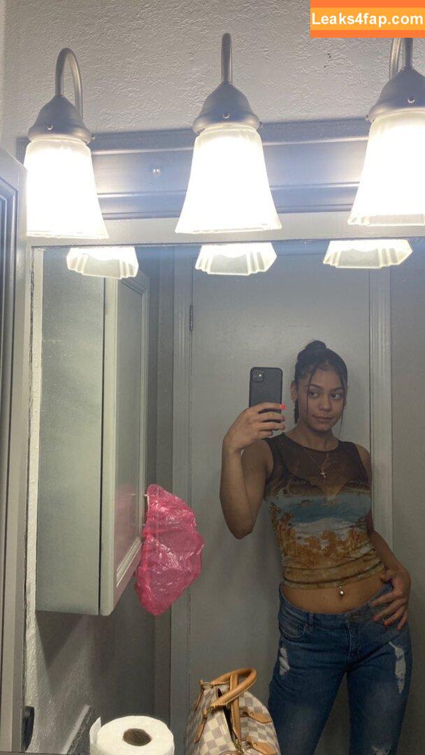 Karrahbooo leaked photo photo #0009