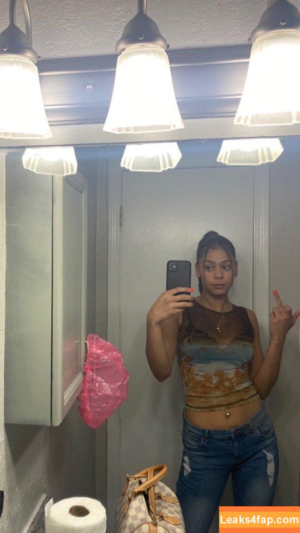 Karrahbooo leaked photo photo #0010