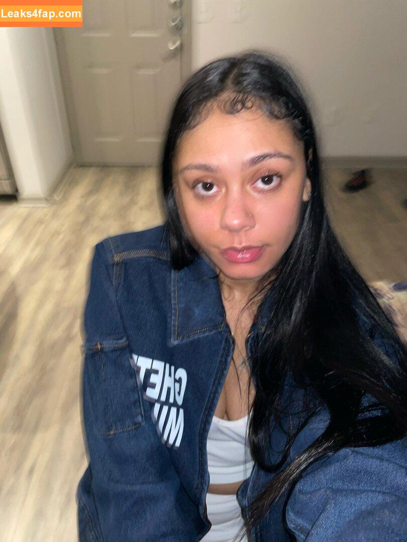 Karrahbooo leaked photo photo #0022