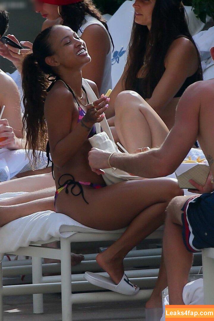 Karrueche Tran / Karrueche leaked photo photo #0138