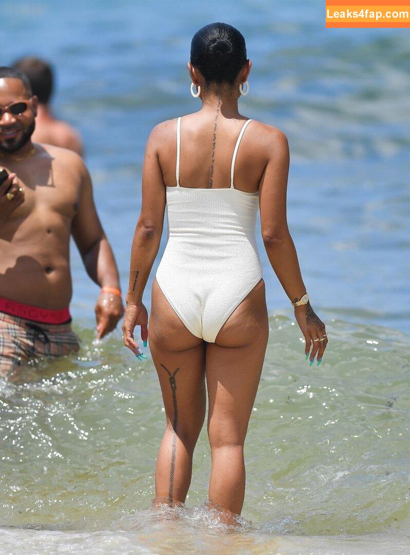 Karrueche Tran / Karrueche leaked photo photo #0141