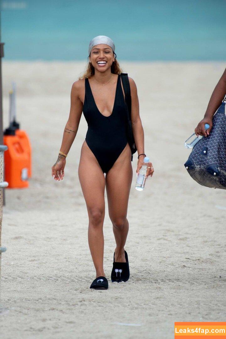 Karrueche Tran / Karrueche leaked photo photo #0319