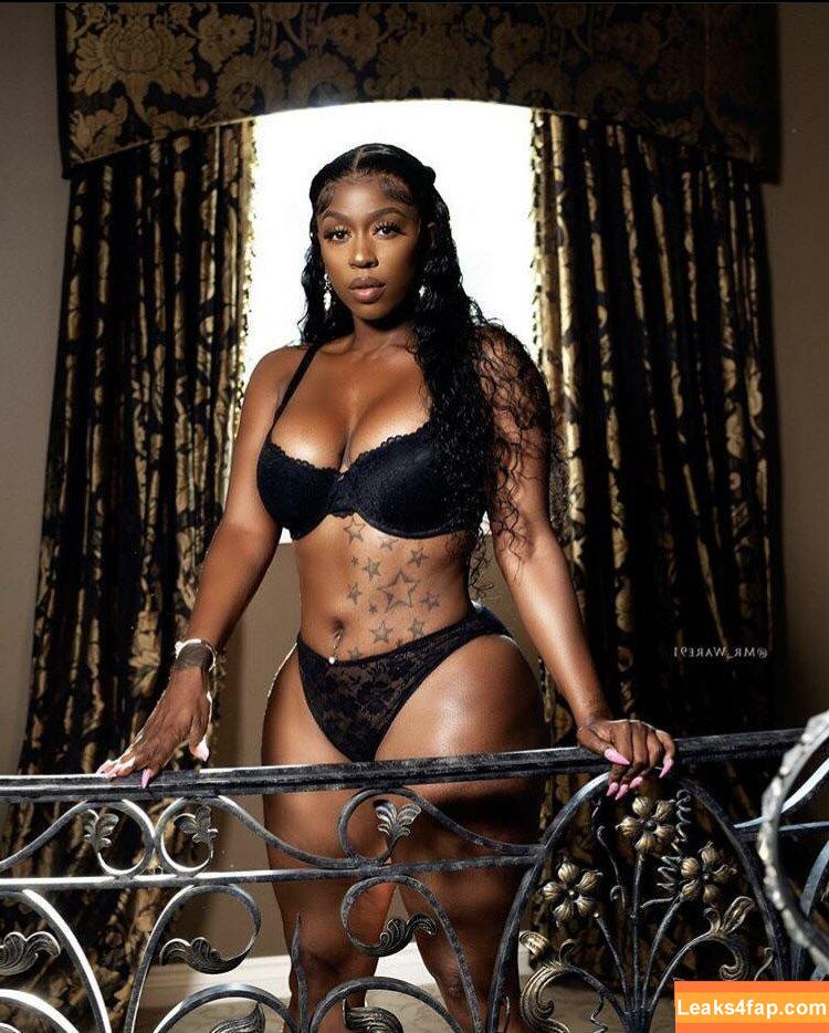 Kash Doll / Arkeisha Antoinette Knight / kashdoll / kashdollk18 leaked photo photo #0011