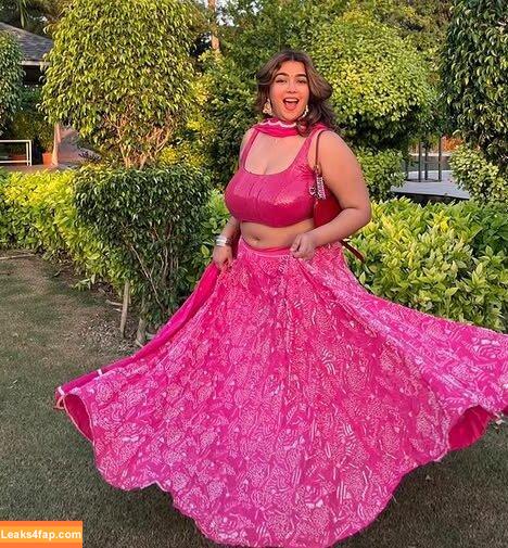 Kashish Mahajan / kaashiissh слитое фото фото #0012
