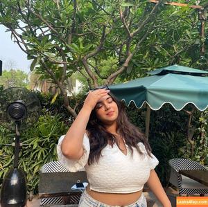 Kashish Mahajan фото #0002