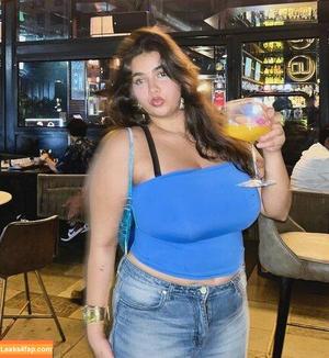 Kashish Mahajan фото #0007