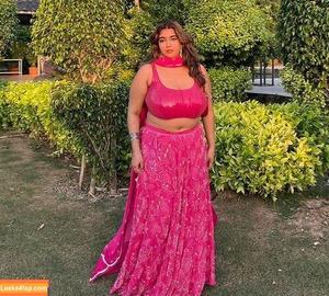 Kashish Mahajan фото #0013