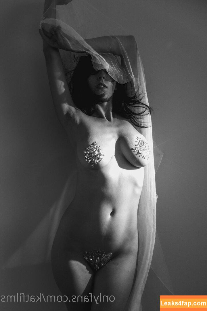 Kat Cabaret / Kat Dreams / Kat Streams / LeCabaret / Salacious Kitty / katfilms / katstreams / krmisfitcabaret leaked photo photo #0142