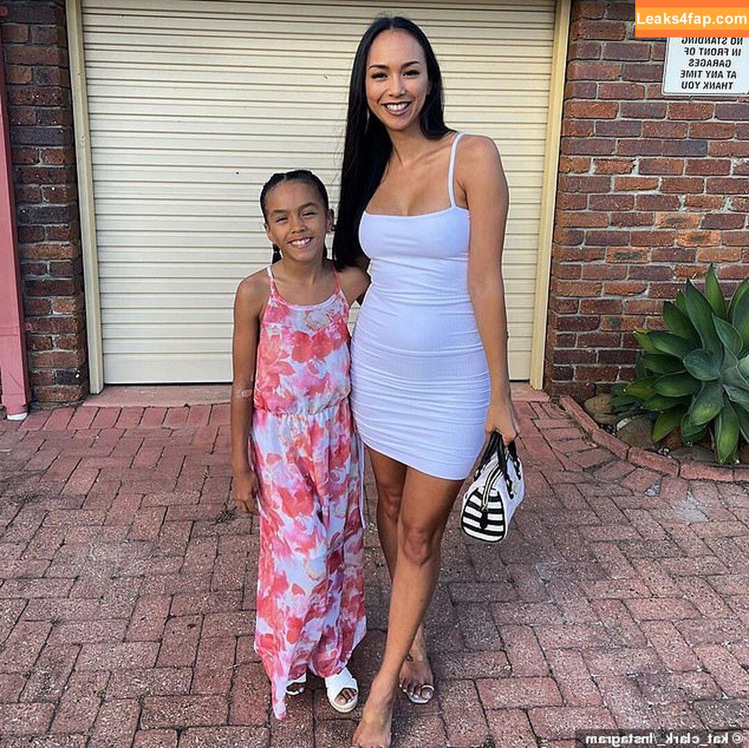 Kat Clark /  слитое фото фото #0008