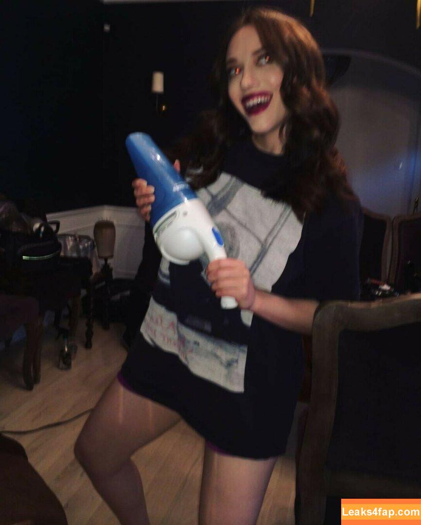 Kat Dennings / OfficialKat / katdenningsss слитое фото фото #0093