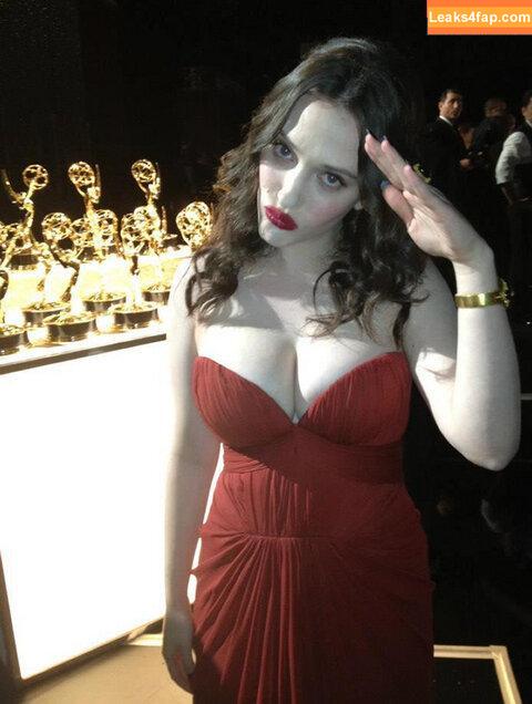 Kat Dennings / OfficialKat / katdenningsss leaked photo photo #0341