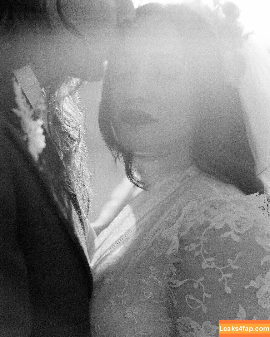 Kat Dennings / OfficialKat / katdenningsss leaked photo photo #0357
