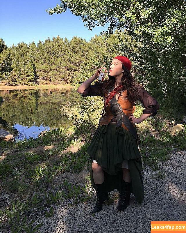 Kat Dennings / OfficialKat / katdenningsss leaked photo photo #0366