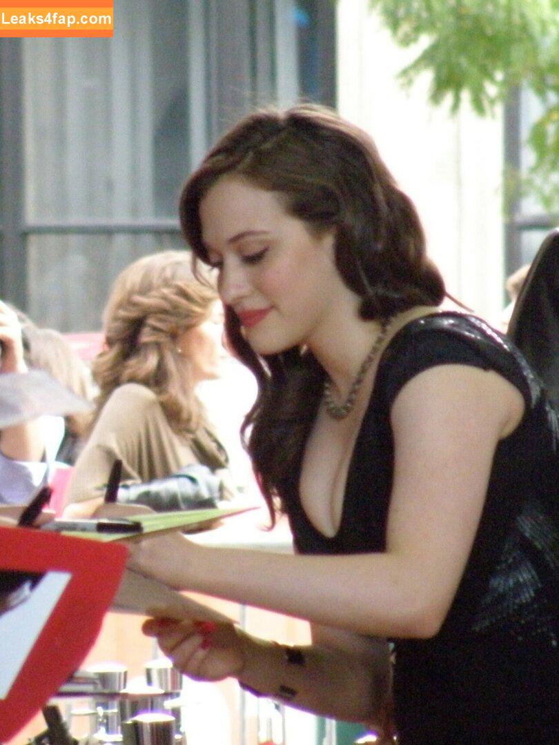 Kat Dennings / OfficialKat / katdenningsss leaked photo photo #0368